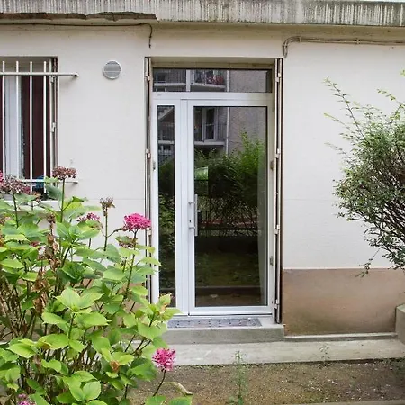 Apartment Duplex Cinema Face Au Parc Des Expositions Paris